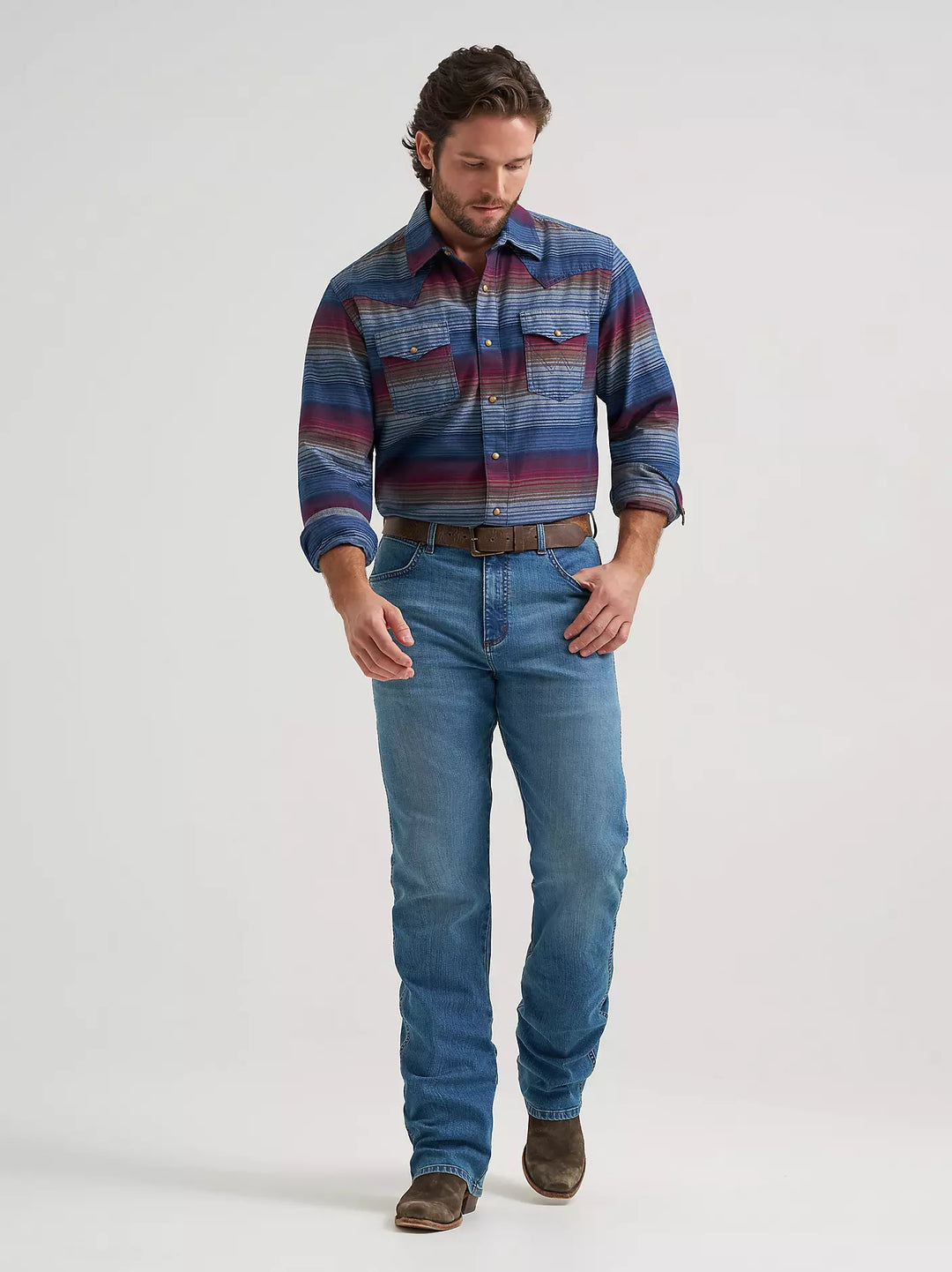 Wrangler Men's Retro Relaxed Fit Bootcut Jeans
