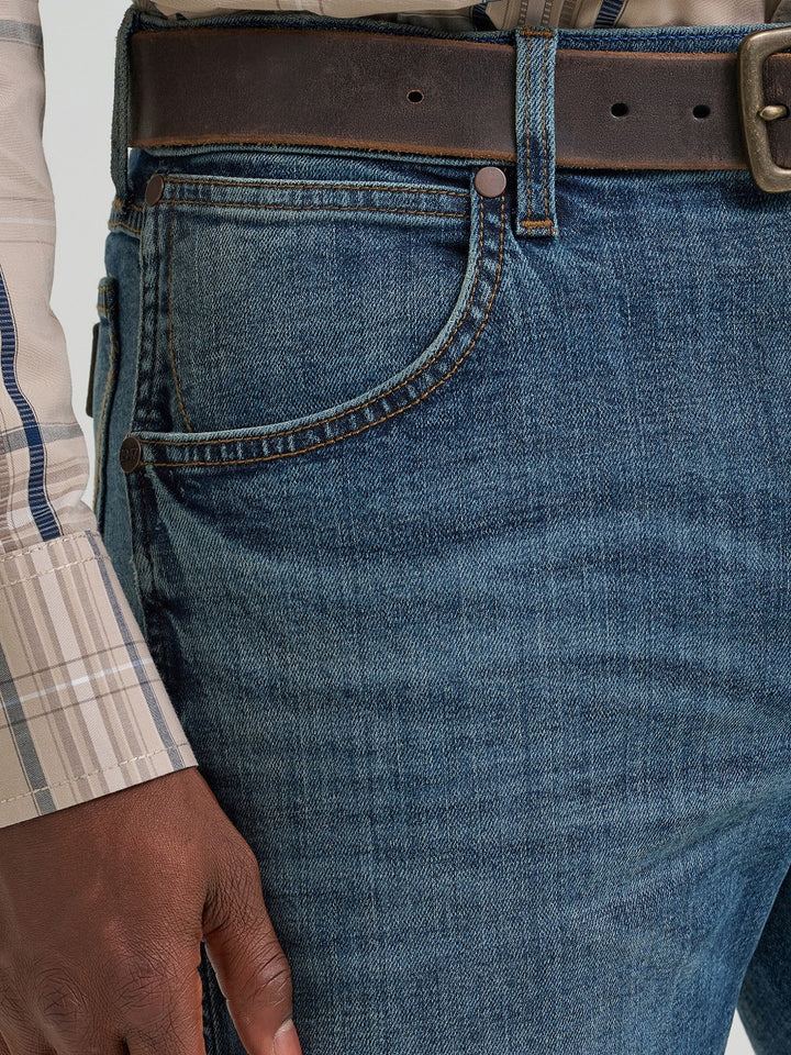 Wrangler Men's Retro Slim Boot Jean