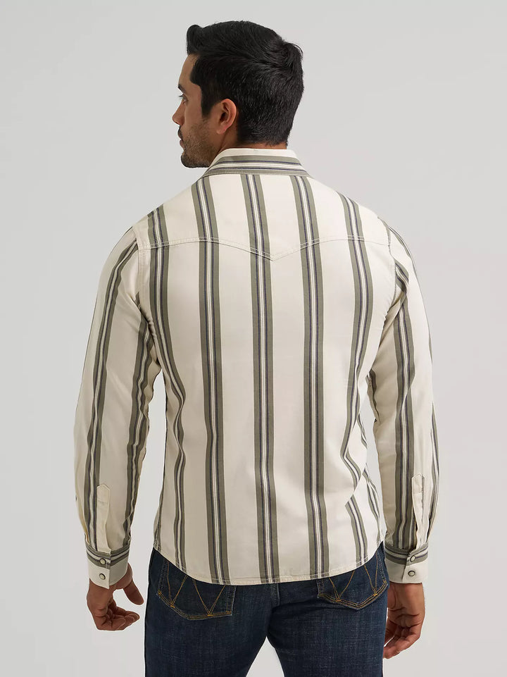Wrangler Men's Retro Premium Stripe Western Snap Shirt