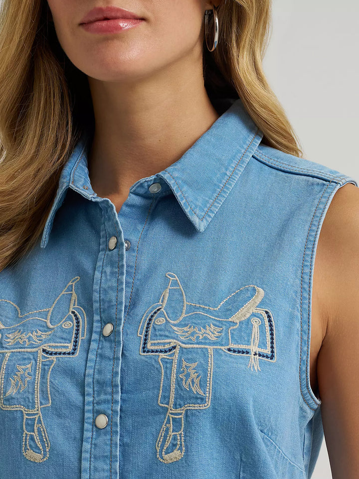 Wrangler Women's Saddle Embroidered Denim Sleeveless Snap Shirt