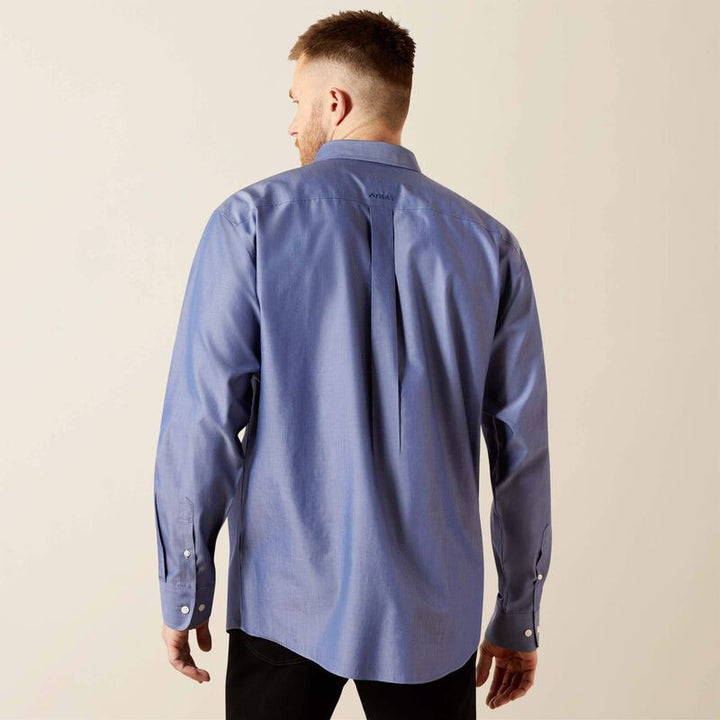 Ariat Men's Solid Pinpoint Oxford Classic Fit LS Shirt