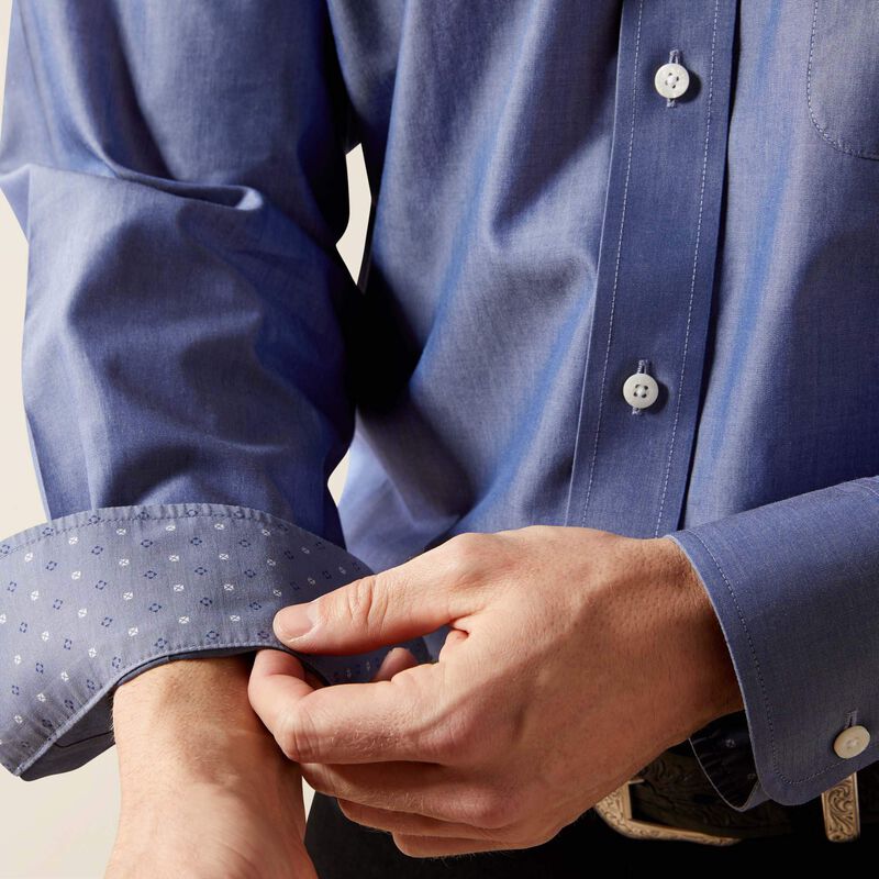 Ariat Men's Solid Pinpoint Oxford Classic Fit LS Shirt