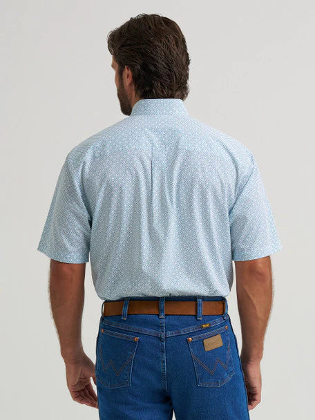 Wrangler Men's Relaxed Fit Classic SS Shirt
