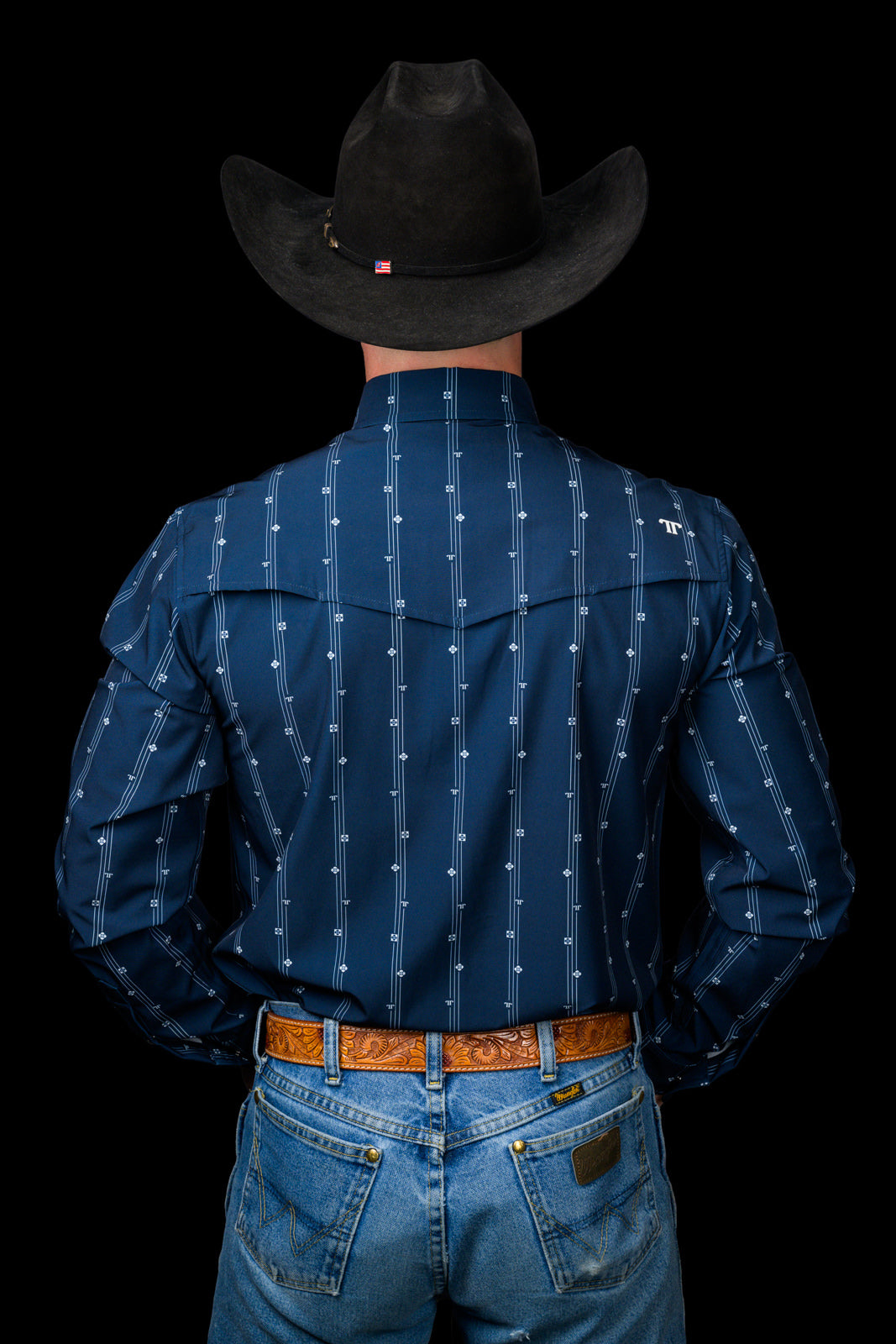 The Kaden Long Sleeve Pearl Snap Shirt